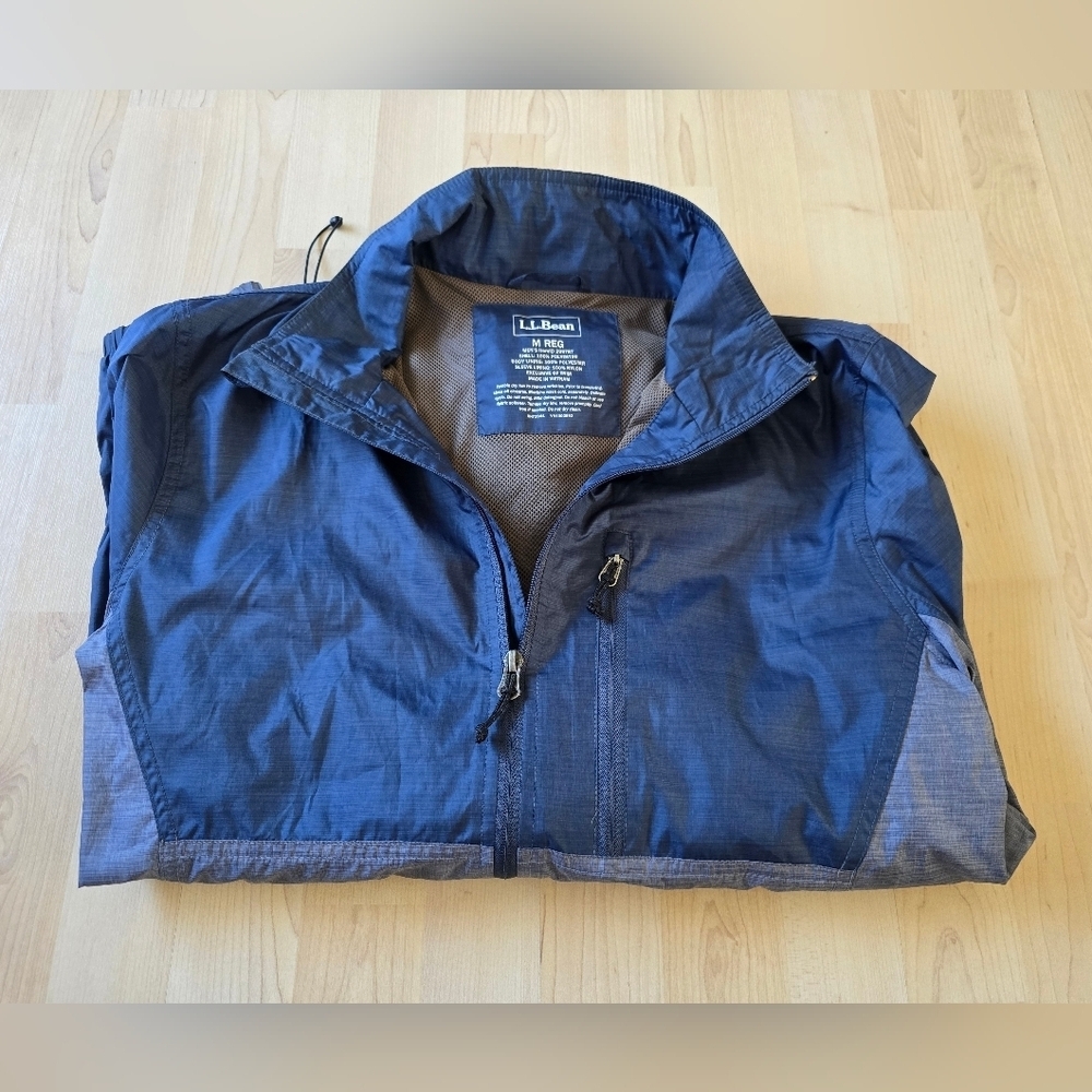 LL Bean Casco Windbreaker Size Medium